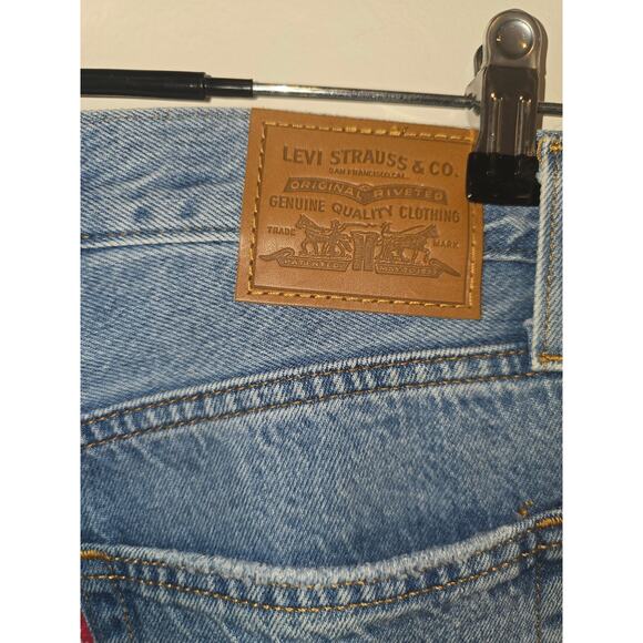 Levi's Baggy Dad Distressed Jeans Size 25- Preloved - Picture 8 of 10